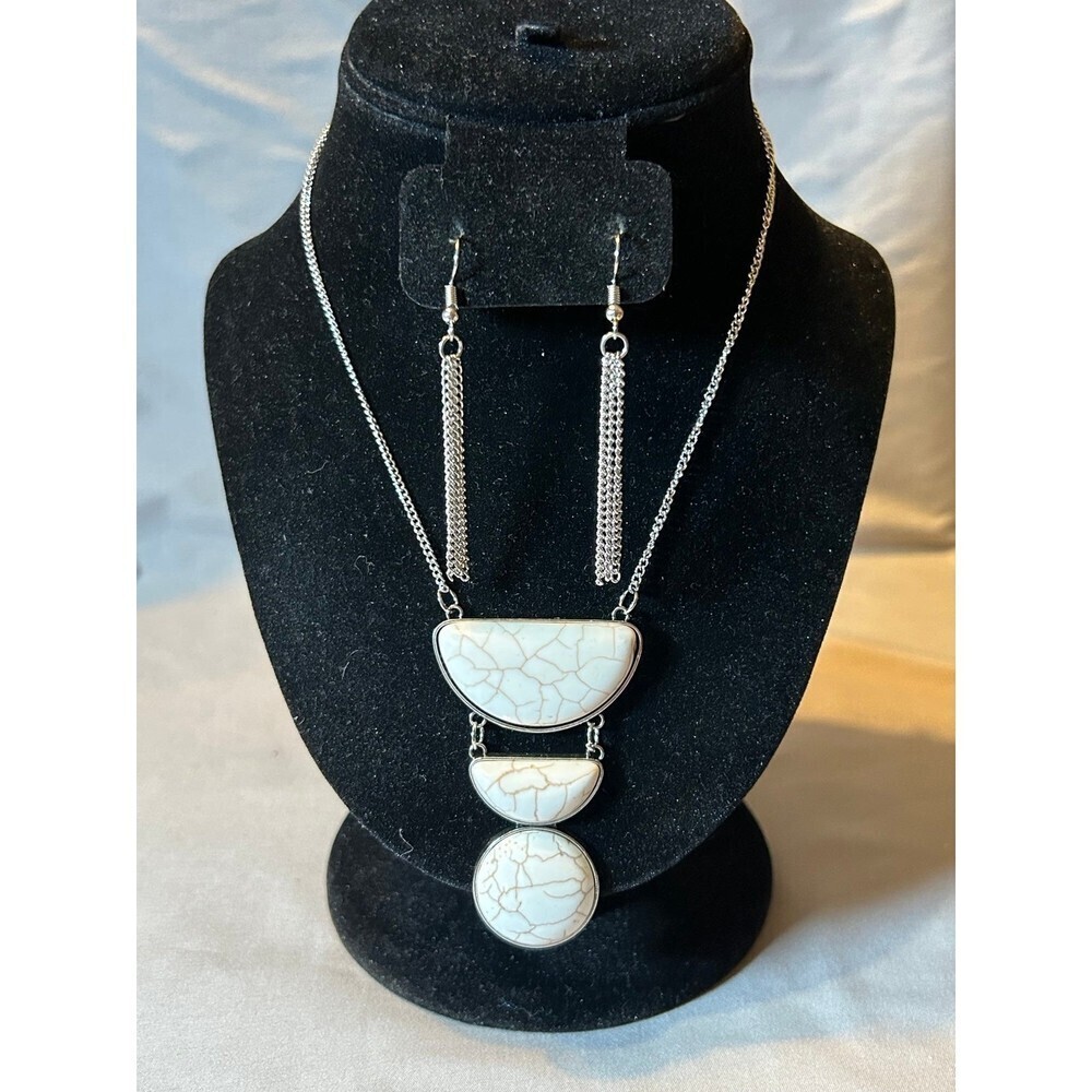 Paparazzi Desert Mason Extra Long Necklace and Earrings Set
